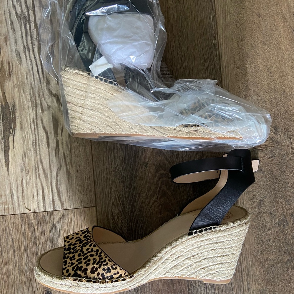 NIB wedge sandals